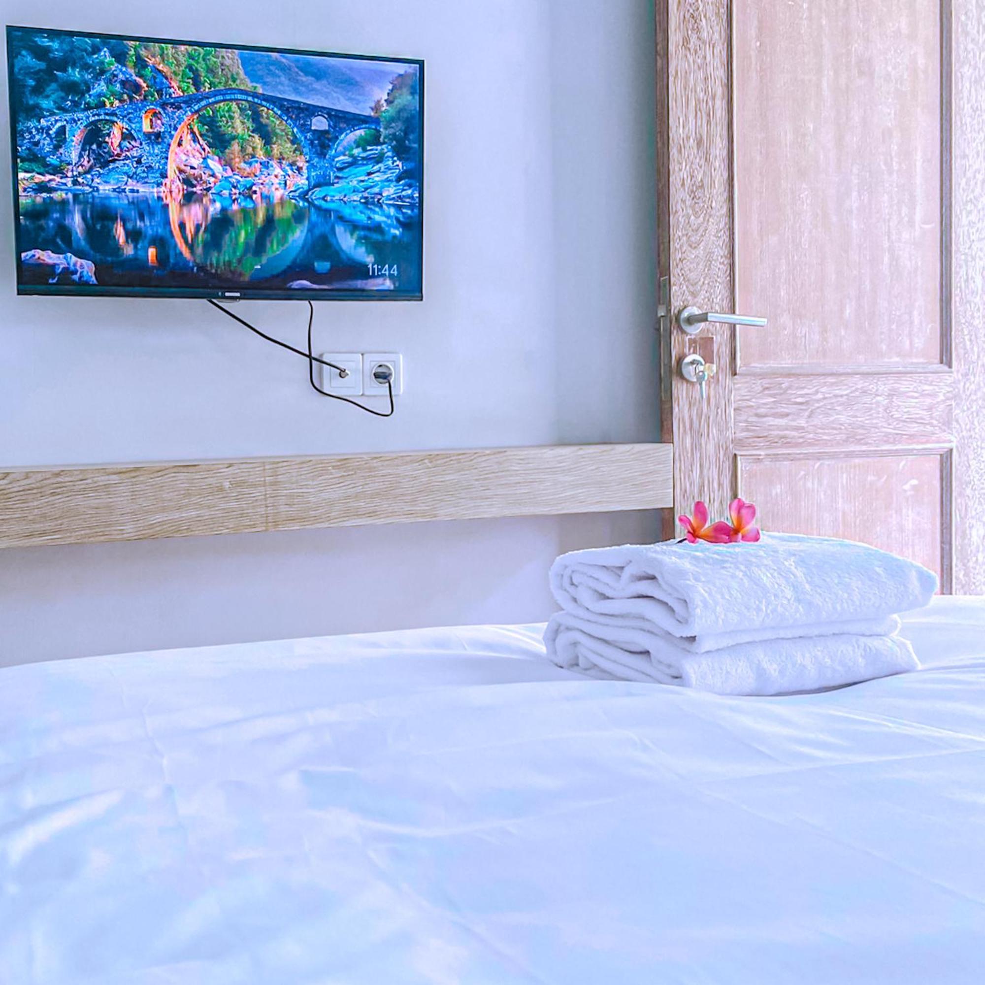Manuver Surf And Stay Uluwatu Bali Джимбаран Экстерьер фото